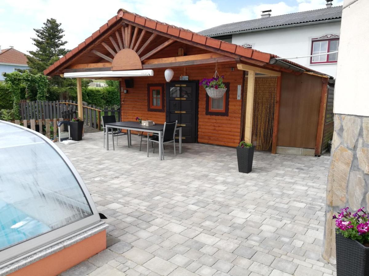 Gaestezimmer Glaser Gross-Siegharts Exterior photo